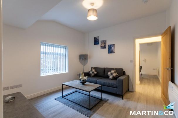 1 bedroom ground floor flat to rent - Photo 1