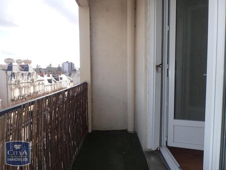 Location Appartement 2 pièces 52m² CHATEAUROUX 36000 - Photo 5