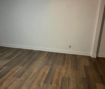 For Lease - 52 Claremore Avenue, Toronto, Ontario - Photo 5