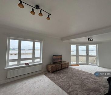 2 bedroom flat to rent - Photo 3