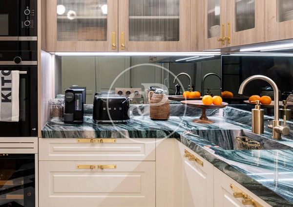 Flat for rent in Almagro (Madrid)
