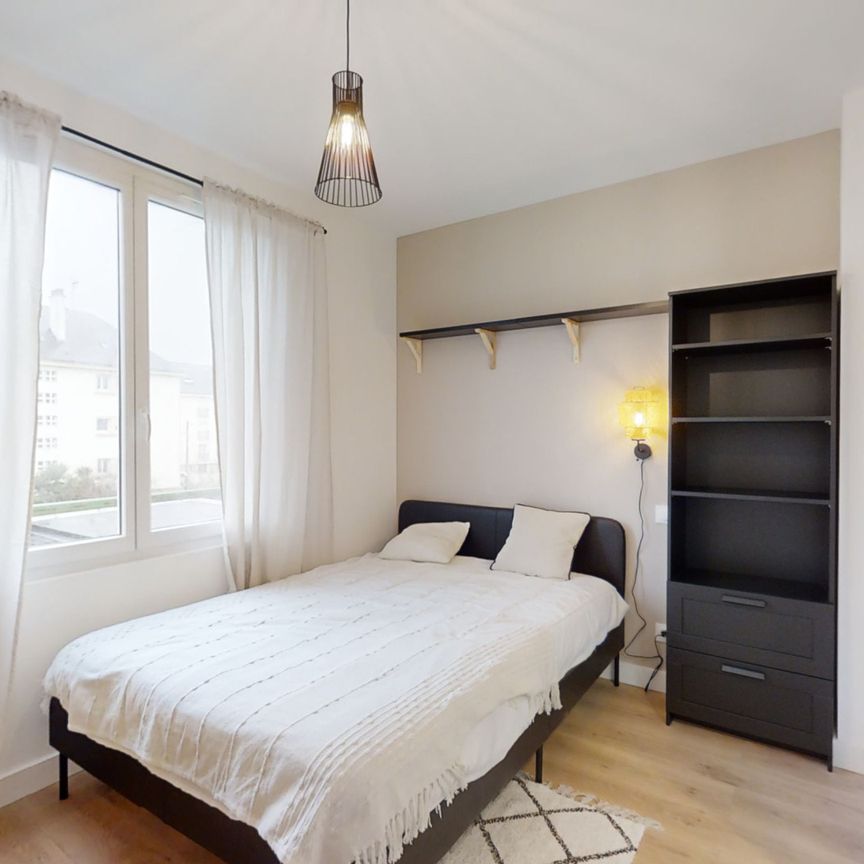 ANJOU RO Roommate 4 Bedrooms at Saint Nazaire - Photo 1