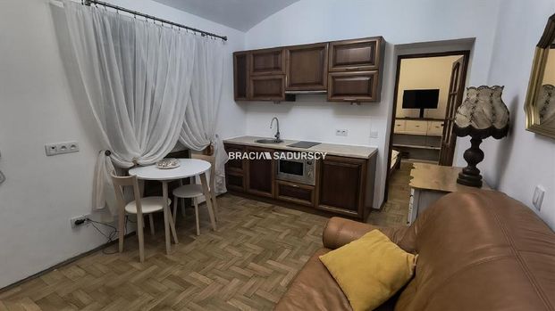 Mieszkanie Kraków Stare Miasto powierzchnia 32.0 m² C206-WM-26761 - Фото 1