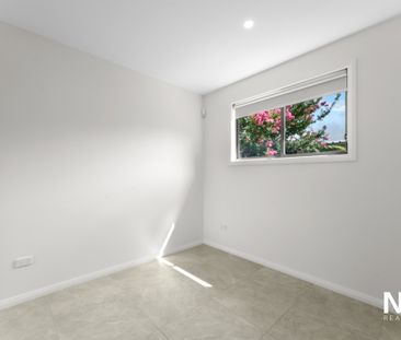 Charming Two-Bedroom Granny Flat With Private Access In Marayong! - Photo 4