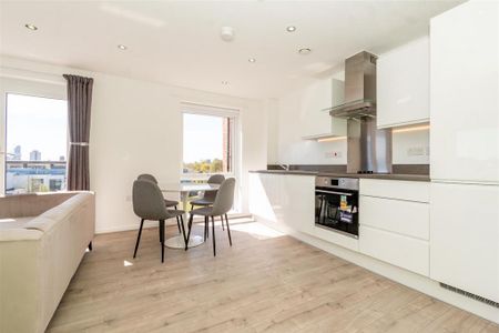 2 bedroom apartment to rent - Photo 4