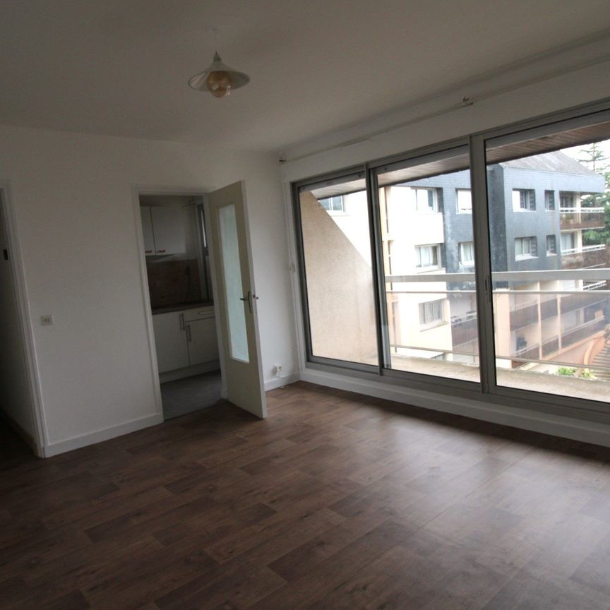Location Appartement 1 pièce 31m² ST BRIEUC 22000 - Photo 1