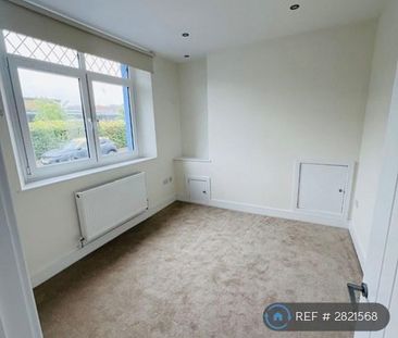 2 bedroom maisonette to rent - Photo 1