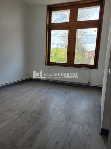 Location Appartement 3 pièces 84m² VIESLY 59271 - Photo 2