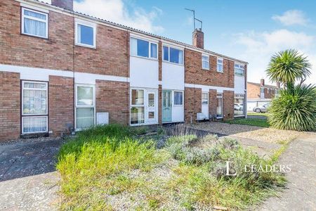 The Links, Kempston, MK42 - Photo 2