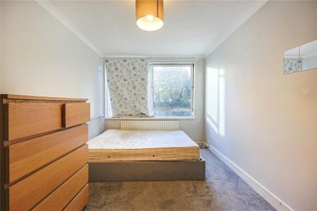 3 bedroom maisonette to rent - Photo 4