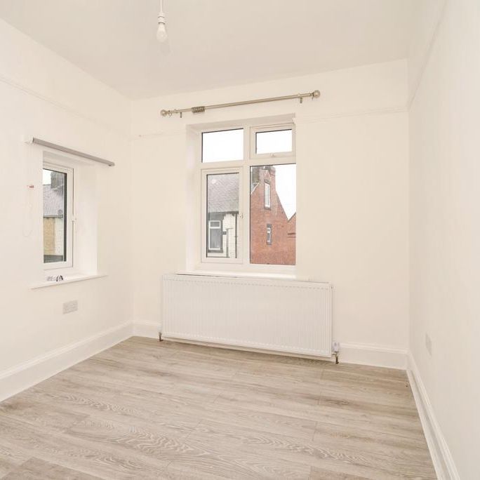 4 bedroom house to rent - Photo 1