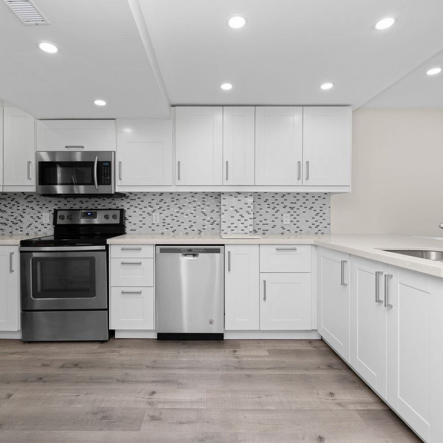 For Lease - 26 Phillipo Drive, Hamilton, Ontario - Photo 1