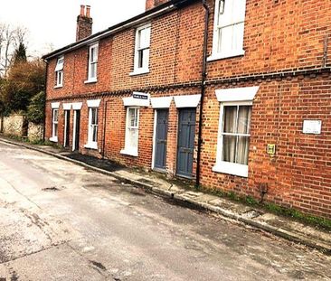 2 bedroom terraced house to rent - Photo 5