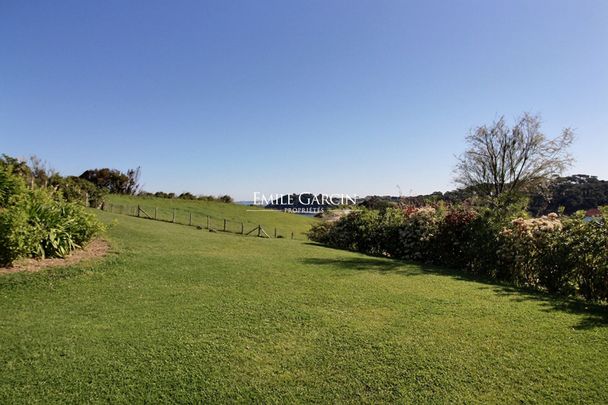 Appartement à louer à Saint Jean de Luz, très belle vue océan. - Photo 1