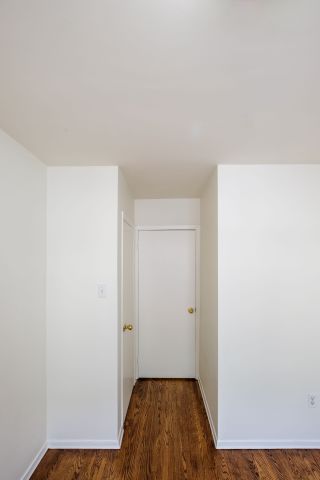 For Lease - 643A Mt. Pleasant Road Unit# 1, Toronto, Ontario - Photo 4