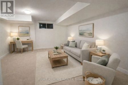 1101 THOMPSON DRIVE - Photo 2