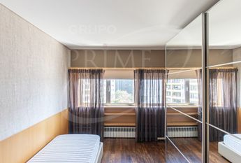 Apartamento T4 em Porto