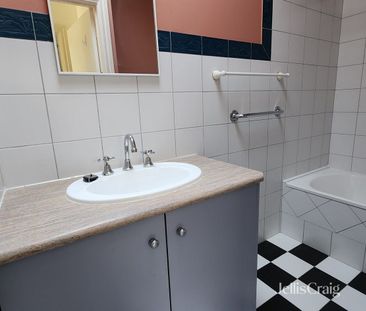 Two Bedroom Villa Unit in Boutique Brunswick Block - Photo 6