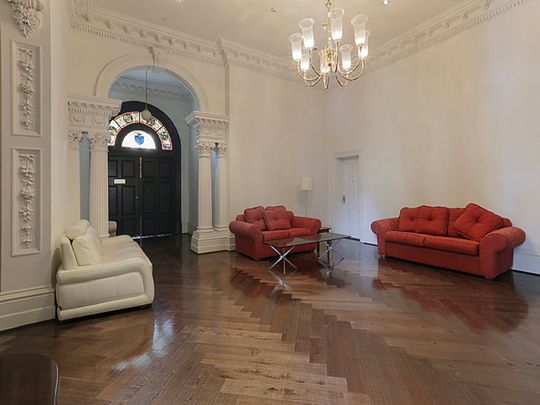 6/83 Queens Road, Melbourne VIC 3004 - Apartment For Rent | Domain - Photo 1