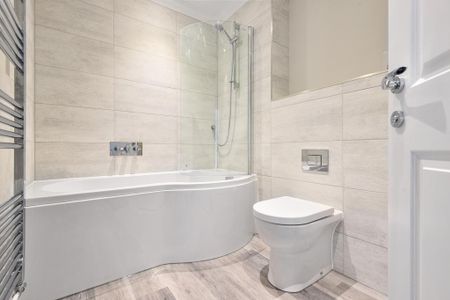 2 bedroom apartment to rent - Photo 5