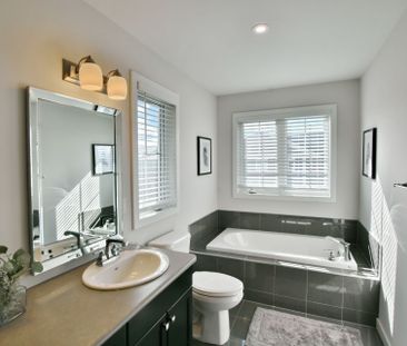 For Lease - 349 YELLOW BIRCH Crescent, Blue Mountains, Ontario - Photo 4