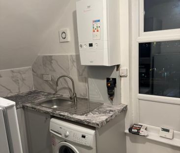 1 Bed Flat, Conway View, LS8 - Photo 3