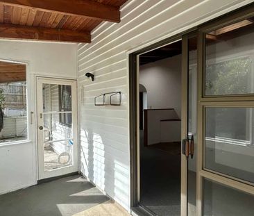 Cosy 1 bedroom unit on Cosy Place - Photo 4