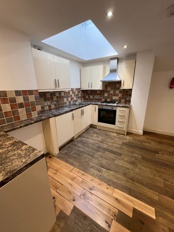 2 Bed Flat, Ashley Hill, BS6 - Photo 3
