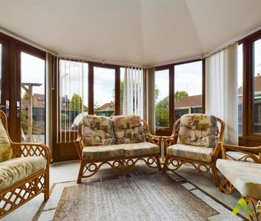 4 bedroom detached house to rent - Photo 1