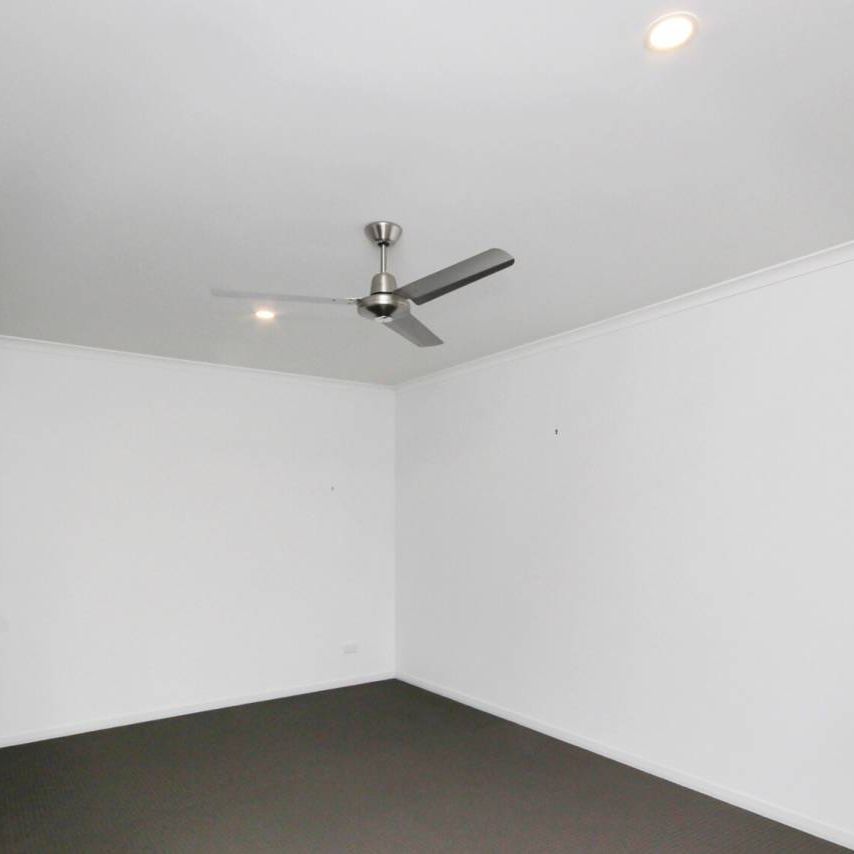 4 Bedroom Home in Stunning Surrounds - Photo 1
