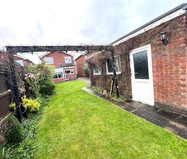 3 bedroom semi-detached house to rent - Photo 3