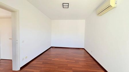 Appartamento in Affitto a Lugano - Photo 4