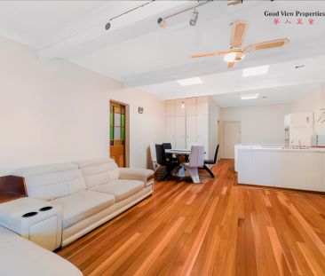 5 bed 2 bath-single room - Photo 1