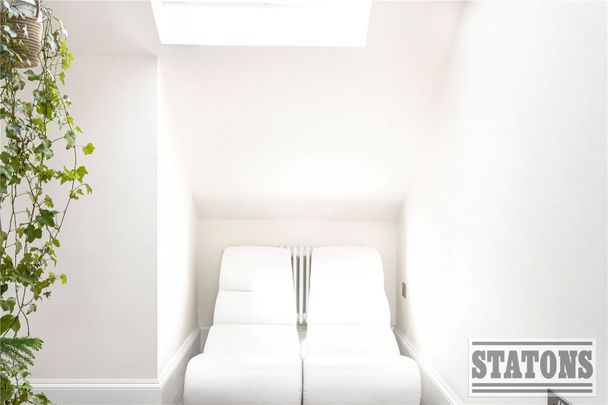 Lipton Close, London - Photo 1