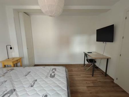 Calle de Luis Ruiz, Madrid, Community of Madrid 28017 - Photo 3