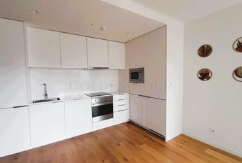 Apartamento T1+1 em Porto