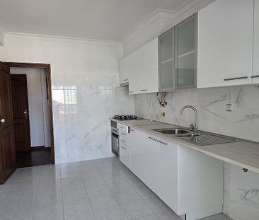 Apartamento T3 em Lisboa - Photo 1