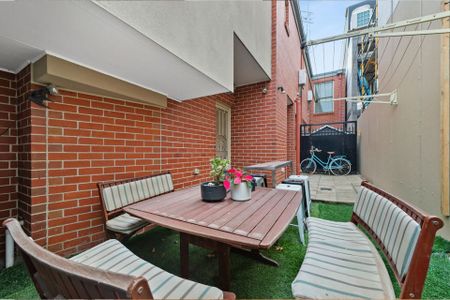 80 Donald Street, Prahran. - Photo 2