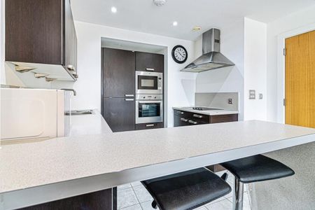 2 bedroom apartment to rent - Photo 4