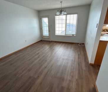 📍 Address: - Photo 6