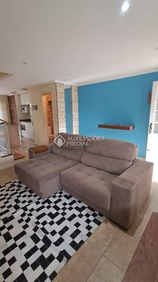Casa com 3 quartos e 120m² para alugar em Vila Luiza, Canela. - Photo 1