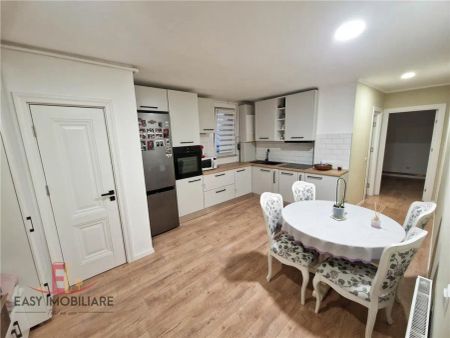 Apartament 3 camere, renovat, UMF, Spital, central, lift, Targu Mures - Fotografie 2