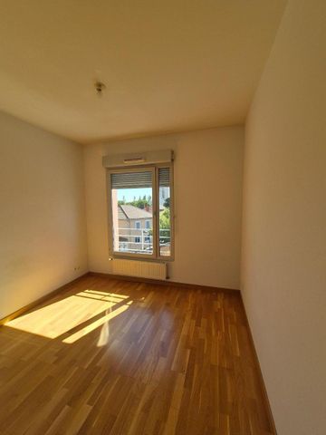Location Appartement 2 pièces 50m² MACON 71000 - Photo 2