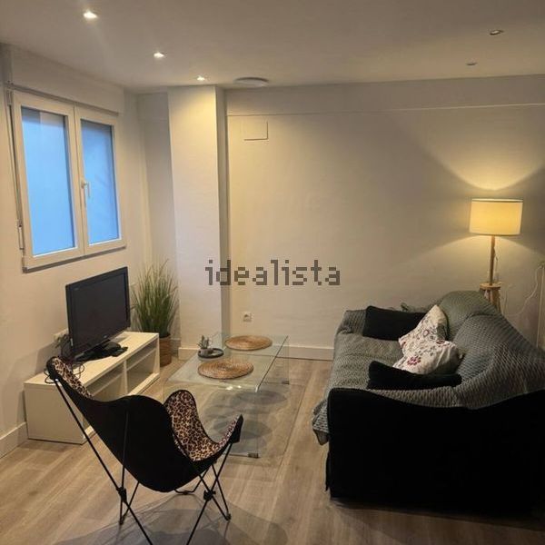 Alquiler de piso en Calle República de Costa Rica, 8 - Photo 1