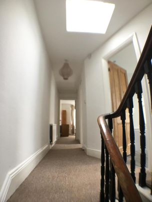 6 bedroom terraced house to rent - Photo 1