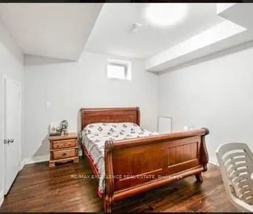 28 Midsummer Drive - Photo 2