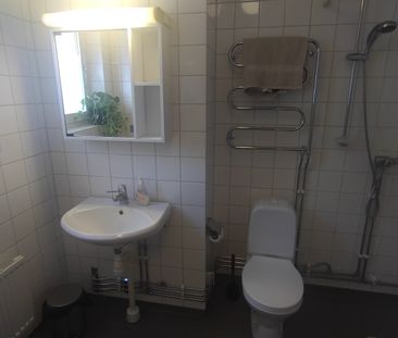 Byalagsvägen, Huddinge - Photo 1