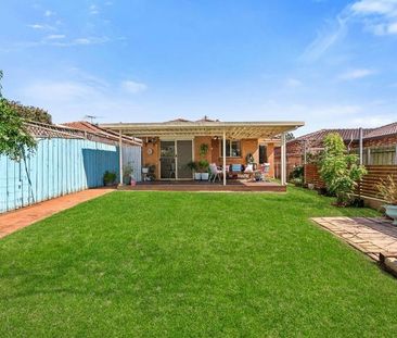 31b Reynolds Street, Old Toongabbie NSW 2146 - House For Rent | Domain - Photo 6