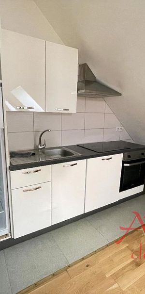 Location Appartement 2 pièces 38m² SEZANNE 51120 - Photo 1