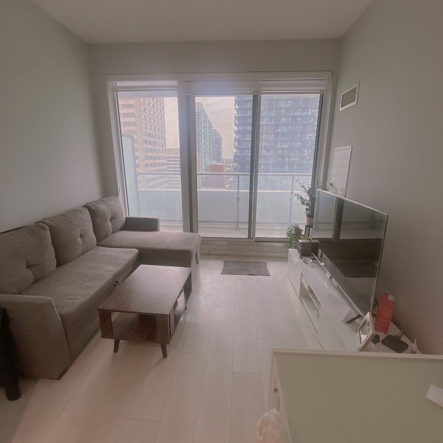 For Lease - 2221 Yonge Street Unit# 1610, Toronto, Ontario - Photo 1